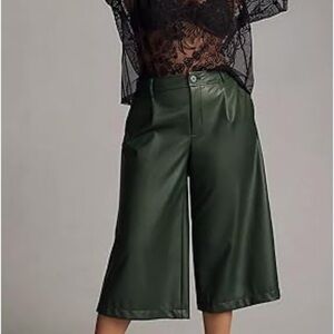 anthropologie new without tags 4 petite
Bigger than true to size